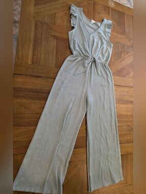 Caution to the Wind Green Jumpsuit Sz Medium Textured Pant Youth